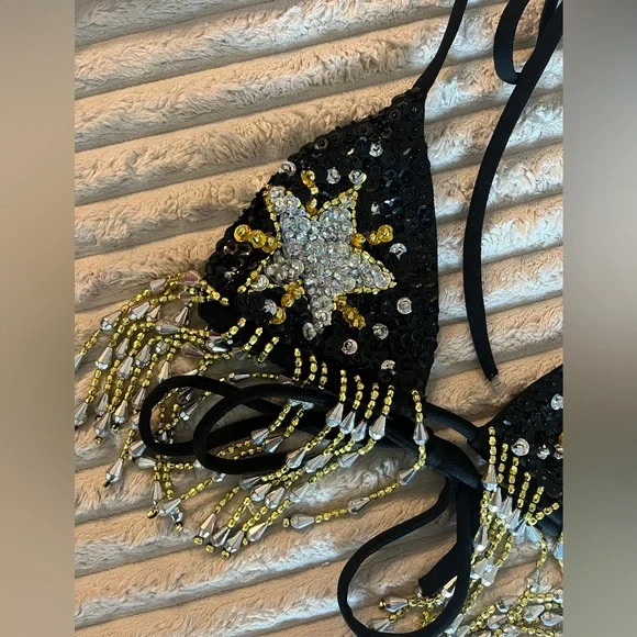 Black and Gold Star Embellished Women's Set - Picture 4 of 7